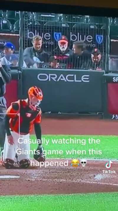 Casually watching the Giants game when this happened