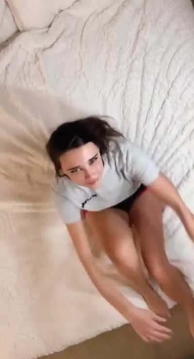 Sexy web slinger ⏳️ Who is she?? 😍