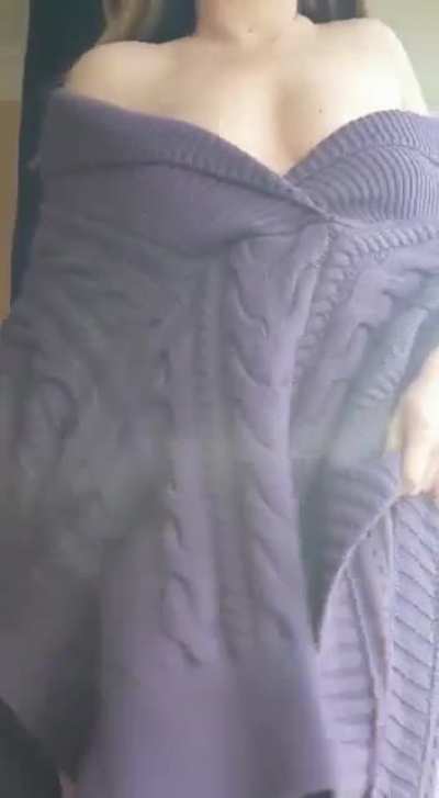 I undress so you can de-stress (oc)(f)