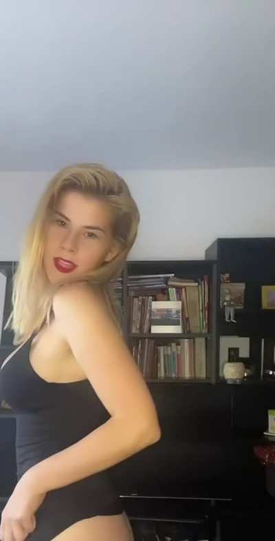 Why isn&rsquo;t your handprint on this ass baby?