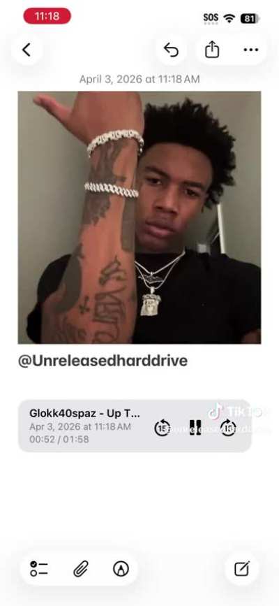 Why everybody who got glokk unrealesed tryna charge