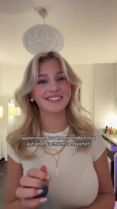 Boobs 😍