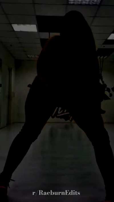 Julia Kul slow-mo twerk