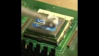 Basically every xQc PC build: