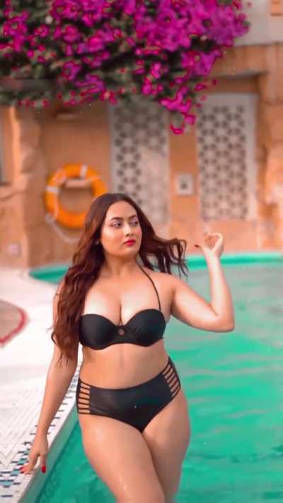 Divya Mistry [new]