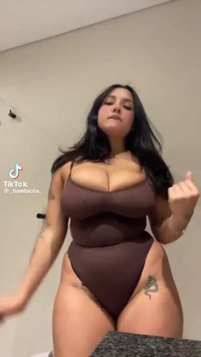 @_bambicita_