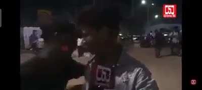 Avan koothadi... Kodi kodi ya sambaruchutu nalla settle aagitan... Indha kothadimaiga innum thirundhama irukanuva... Indha naadum naatu makkalum naasama pogatum..