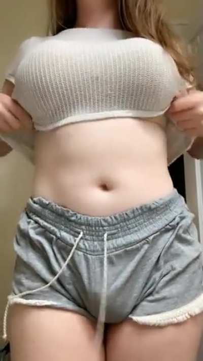 I&rsquo;m a girl but I like anal 🍑