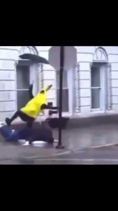 Banana goes LOL