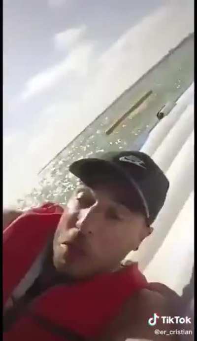 El pana cristian😳👊