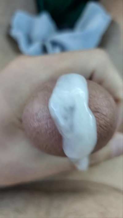 [reddit] I love cum. I love to see it, do it, and make other people do it.