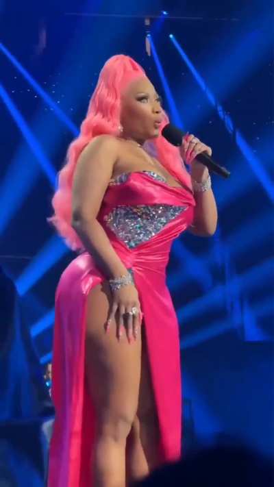 Mommy Nicki Minaj