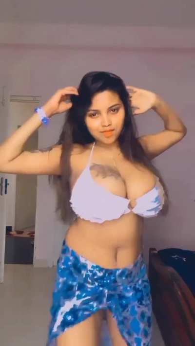 Look at those boobs man