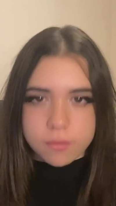 ojalá tirarle todo mi semen en su cara