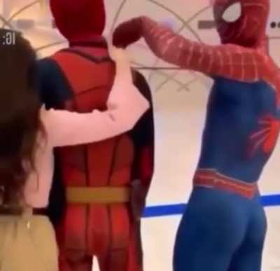 Hol up