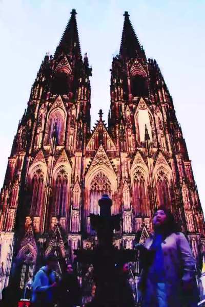 Dom in Cologne, timelapse.