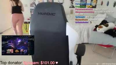 pokimane-1pK RCm3w<wbr>N0IEE<wbr>IKWbv<wbr>uqA