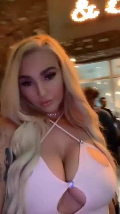 ᴀᴍᴀᴢɪɴɢ ʙᴀʀʙɪᴇ ɢɪʀʟ🔥🔥🔥🍑🍑🍑💥💥💥💣💣💣👅👅👅