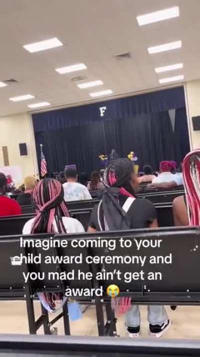 Parent throws a temper tantrum in the middle of an award ceremony because her kid didn&rsquo;t get an award.