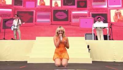 &ldquo;Nonsense&rdquo; outro at BBC Radio 1&rsquo;s Big Weekend 5/26/2024