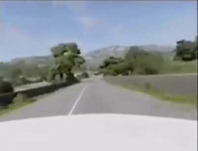 Russian dashcams be like: