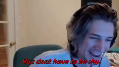 Found this old video posted to China's equivalent of Youtube BiliBili titled (xQc asked anime girl to show her Oppai) 💀