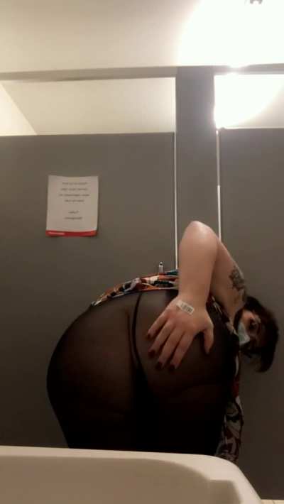 It&rsquo;s good being the boss. 😉 [F]