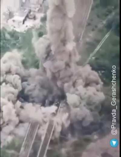 The 8th Regiment of Special Forces, together with the NMU and 15 GU UVKR SBU, in order to stop the offensive of the Russian armed forces in the direction of Severodonetsk and Lisichansk, Luhansk region, destroyed railway bridges captured by the enemy. - P