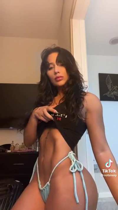 she&rsquo;s sexy