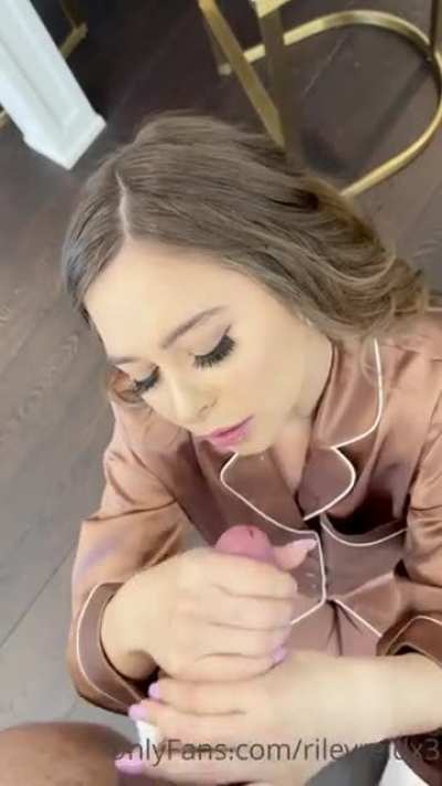 Riley reid