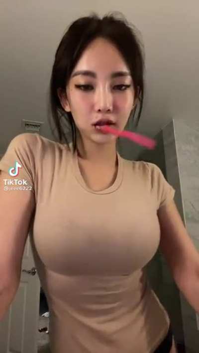 Toothbrush 🪥