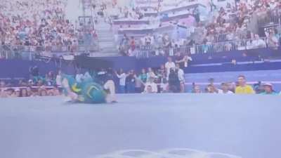 Australia&rsquo;s &lsquo;Raygun&rsquo; wiping the floor with her competition in Olympic Breakdancing