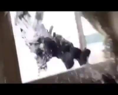 😳😳😳