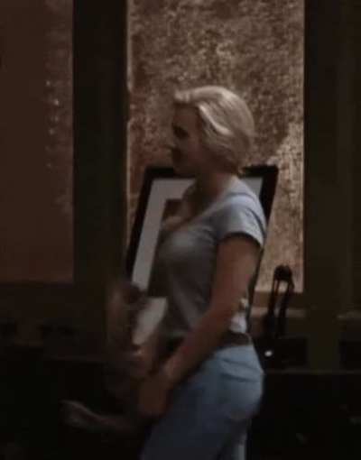 Scarlett Johansson's ass is so tight on jeans