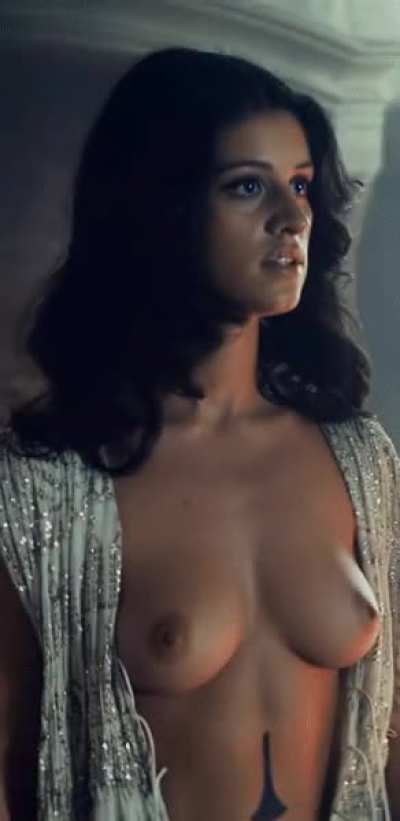 Anya Chalotra