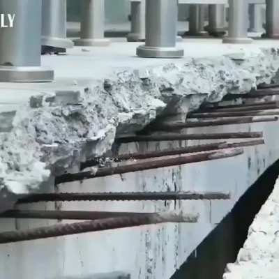 This is how they are transferring a train station in China
