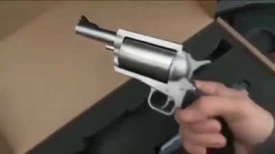 45-70 snub nose