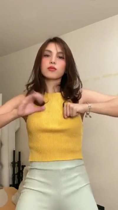 Kyline Alcantara
