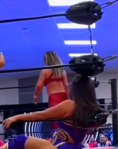 Stinkface Tuskana and sexy ass