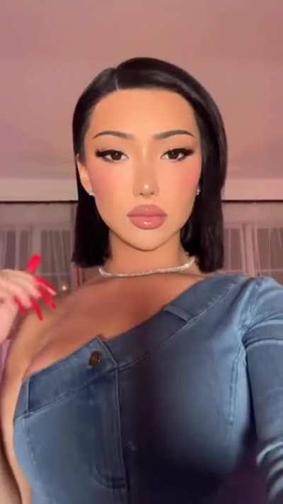 💋