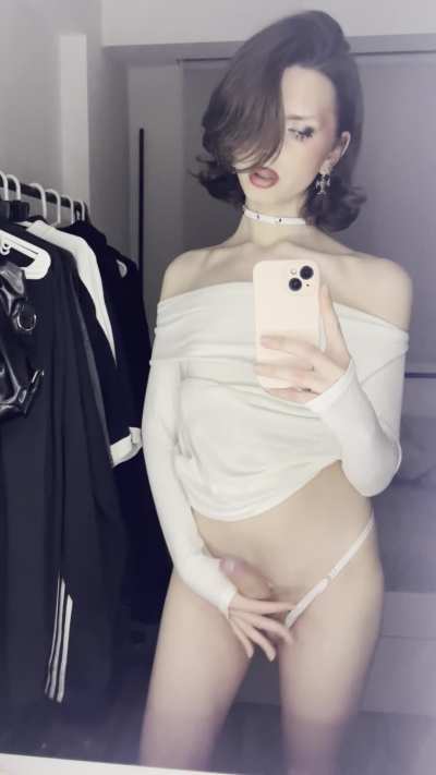 do any straight guys find me hot