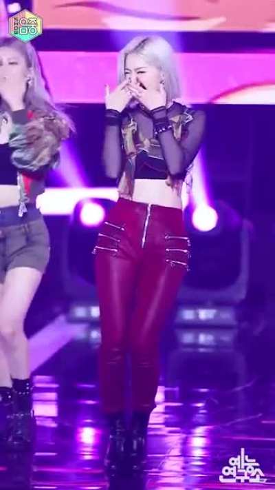 ITZY - Ryujin