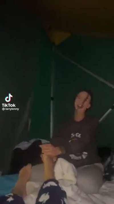 suck that toe