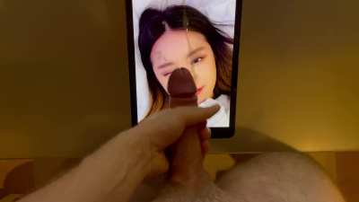 I shoot my cum on Kimi&acute;s face (Plushys).