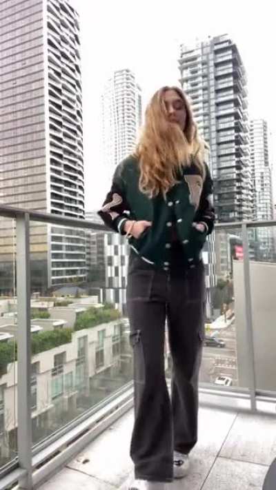 Lizzy Greene