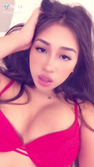 @karlitaa813