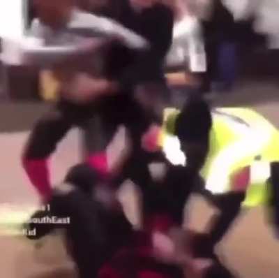 Man does front flips and back spin knockouts another