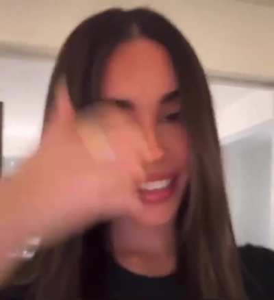 Madison's Short Live on IG. [November 2023]