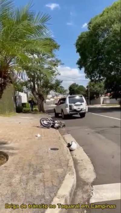Briga de trânsito no Taquaral em Campinas (domingo, 21)