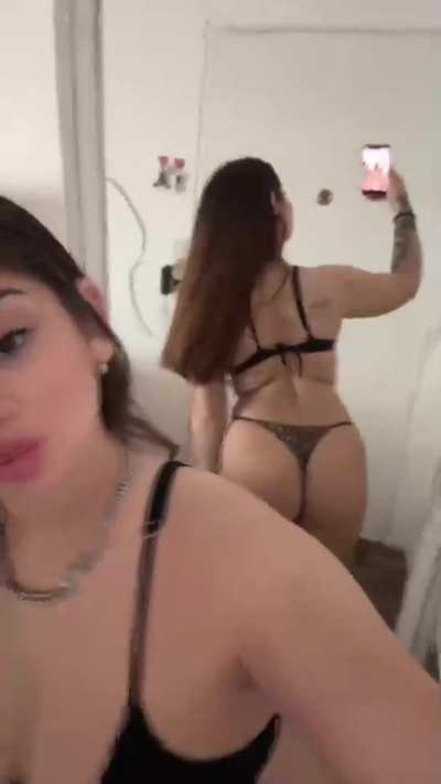 I’ll send pics to the first 169 horny old men who comments 